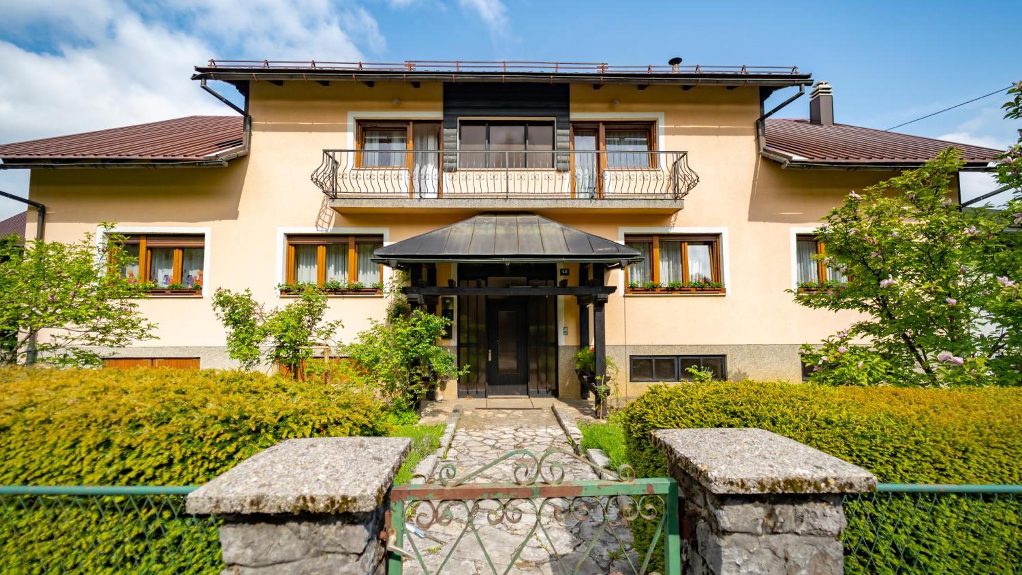 דלניצה Apartmani Gruzdovo מראה חיצוני תמונה